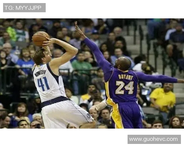 2014年湖人与小牛的激烈对决回顾与赛季精彩瞬间分析