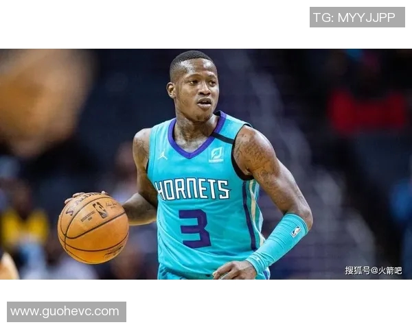 特里罗齐尔的崛起之路：从替补到球队核心的蜕变与挑战