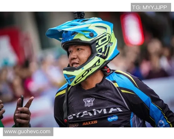 重庆极限运动队在世界街舞大赛中以59分领跑积分榜展现强劲实力